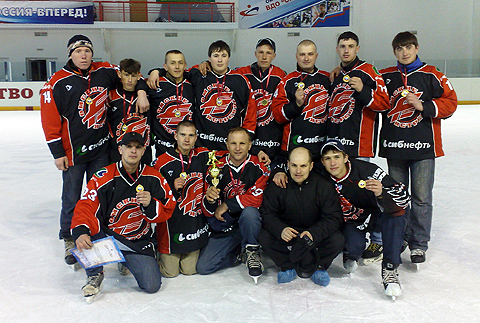 Муравьёвские хоккеисты представляли на турнире Называевский район