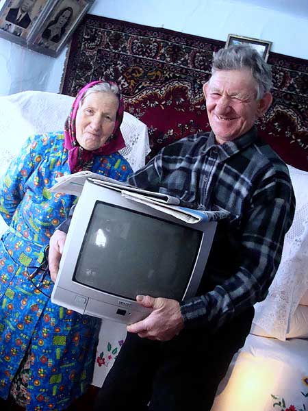 Семья Карпенко выиграла телевизор